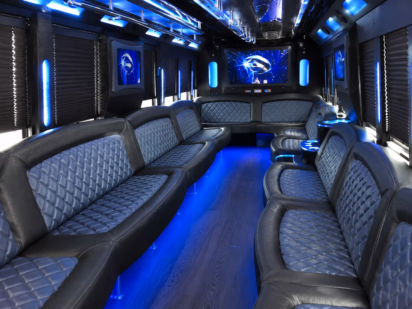 cincinnati holiday party bus rental