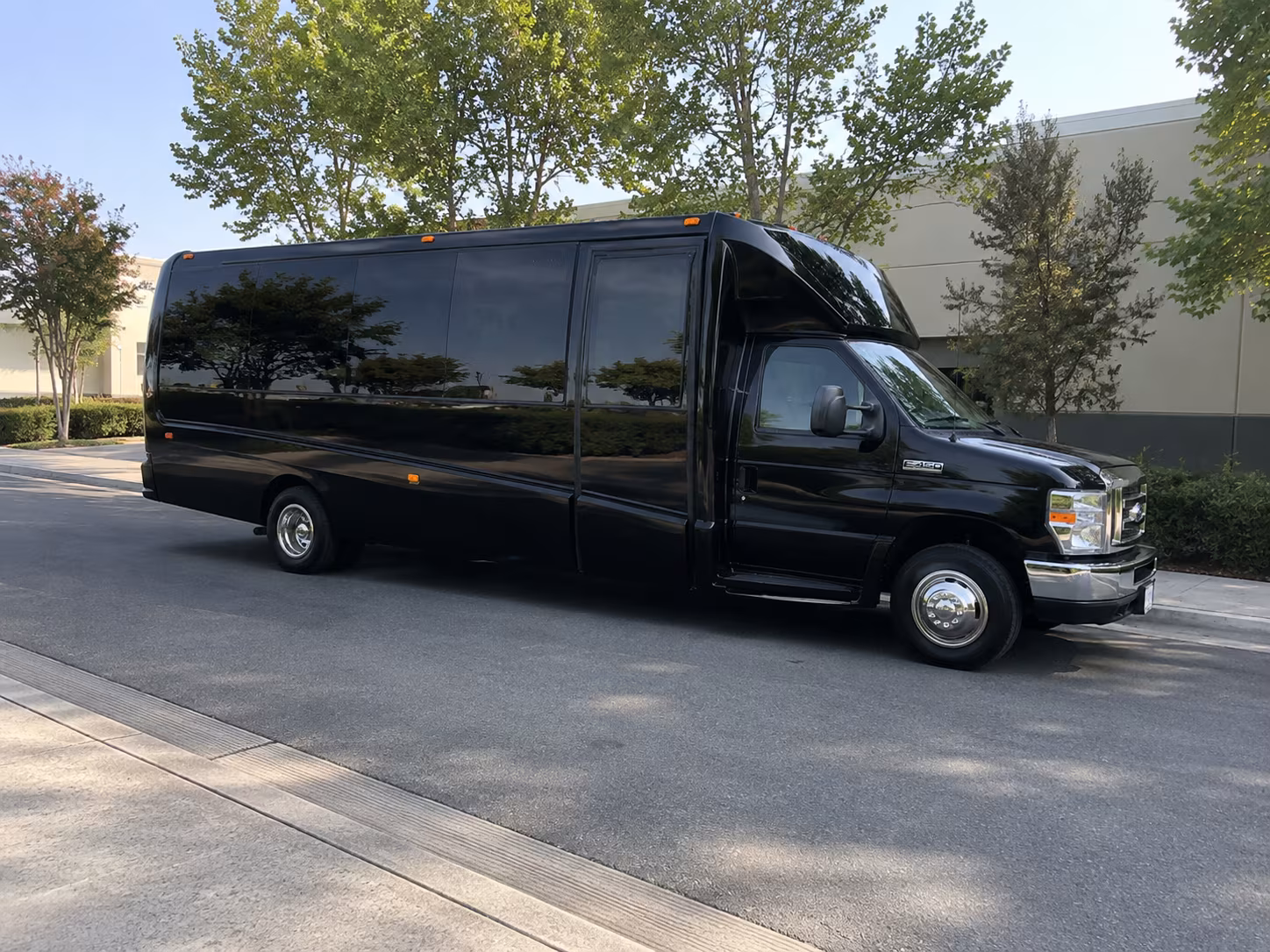 cincinnati party bus booking step 1