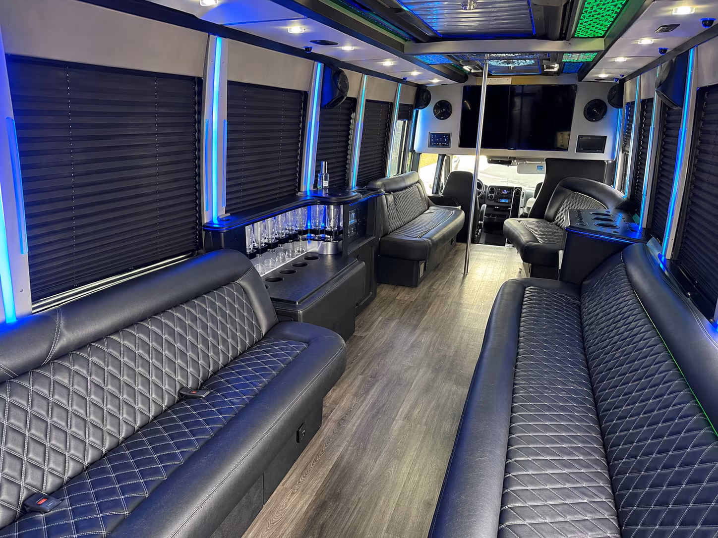 cincinnatis legendary craft brewery crawl scene party bus rental