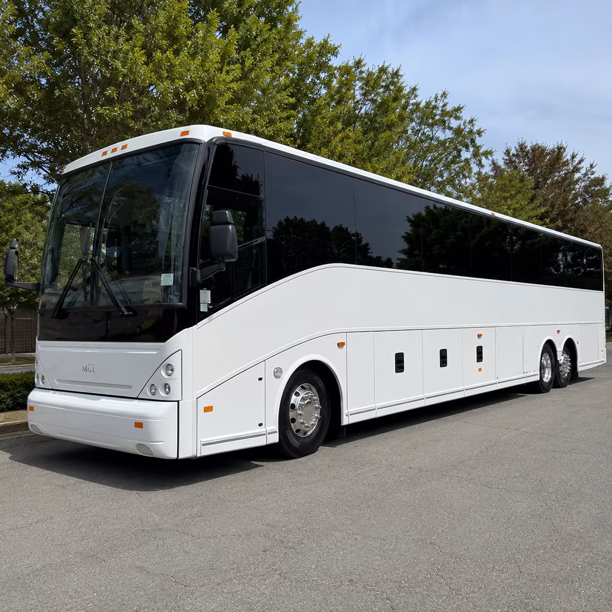 no matter which airport your group uses cincinnaticoachbuscompany com has you covered