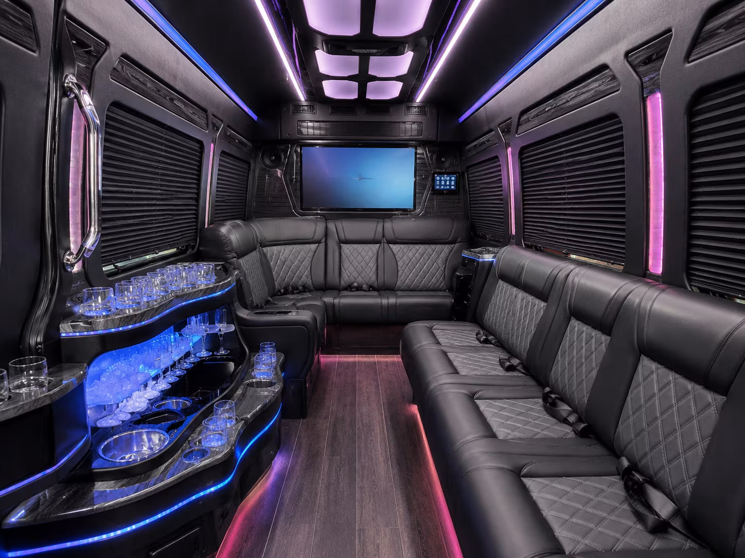 you can count on cincinnaticoachbuscompany com for western southern open transportation in mason